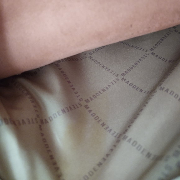 Steve Madden Crossbody - Picture 14 of 14